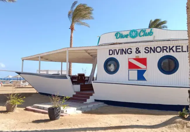 Gallery image 2 of Top Divers X Dive Club